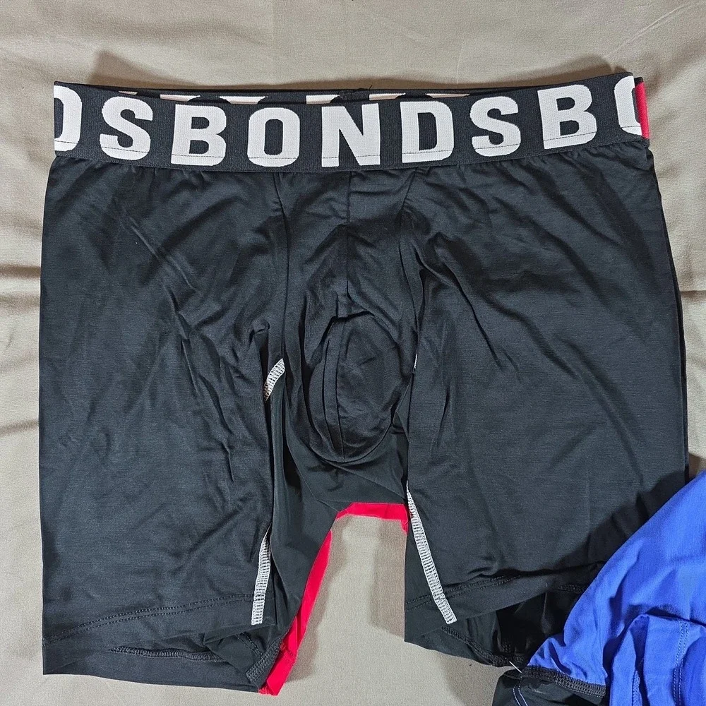 Bonds Underwear Anti-Chafing Boxer Small 3 Pack Black & Red/White, Blue Melody